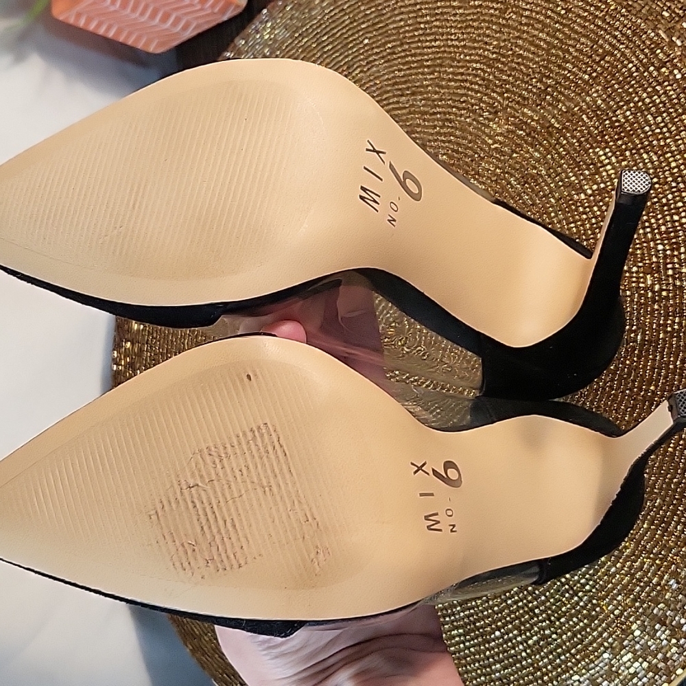 Mix 6 Black Heels Size 7, Like New - Picture 3 of 3